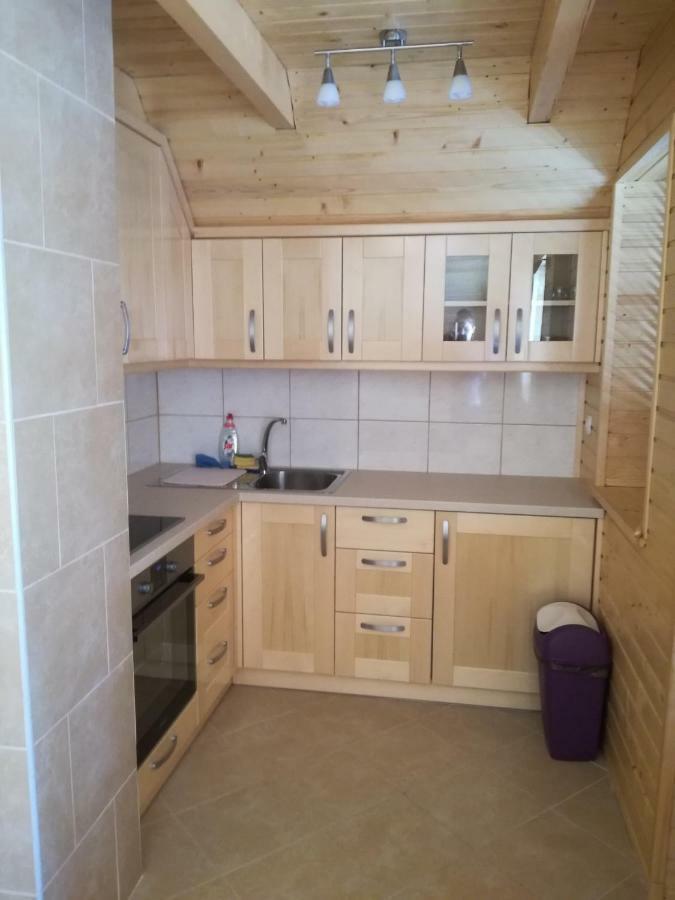 Apartmaji Vrhovnik Cerklje na Gorenjskem Esterno foto