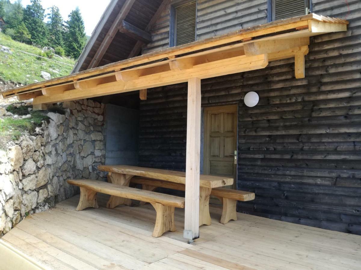 Apartmaji Vrhovnik Cerklje na Gorenjskem Esterno foto