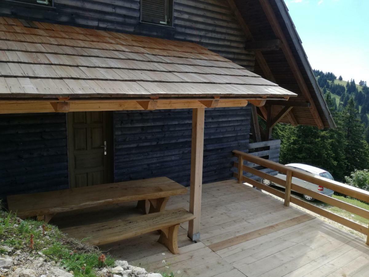 Apartmaji Vrhovnik Cerklje na Gorenjskem Esterno foto